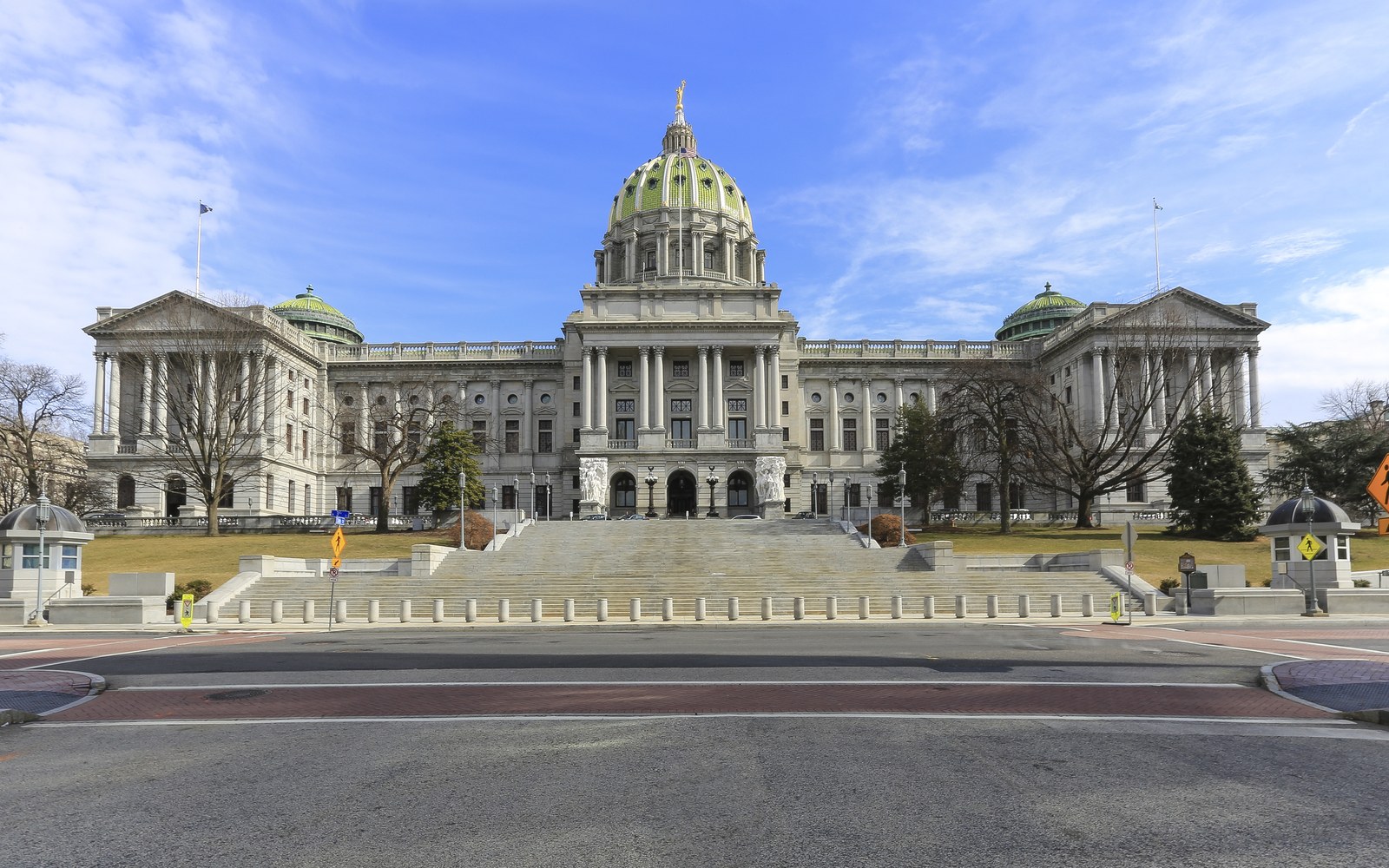 Pennsylvania State Capitol in Harrisburg for ENDS directory compliance coverage